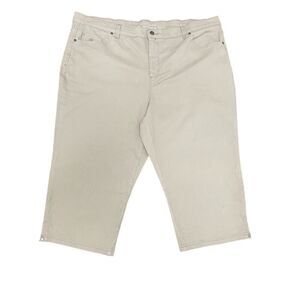 Gloria Vanderbilt Amanda Capri All Around Slimming Effect Green Plus Size 20W